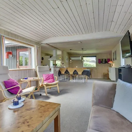 Agnita - 300m From The Sea By Interhome Vakantiehuis *